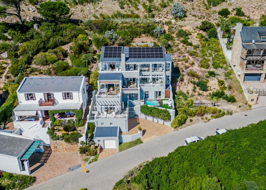 4 Bedroom Property for Sale in Simons Kloof Western Cape